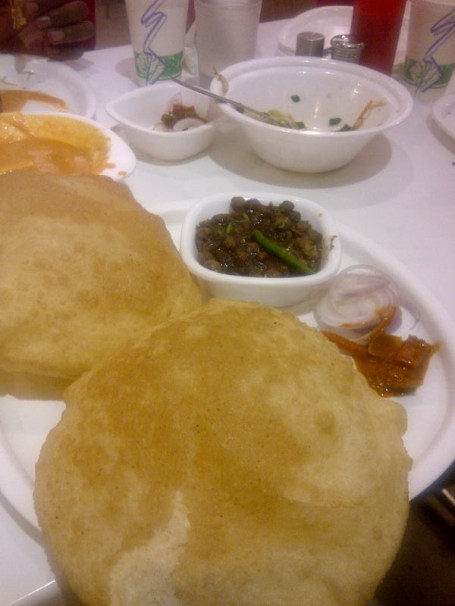 Chana Bhatura